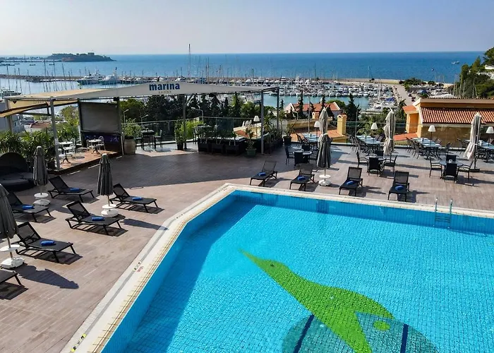 Hotell Marina Kusadası