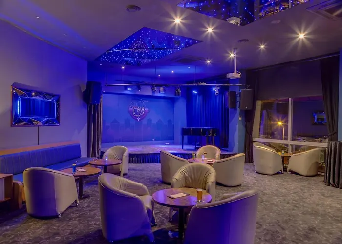 Marina Hotel 4*
