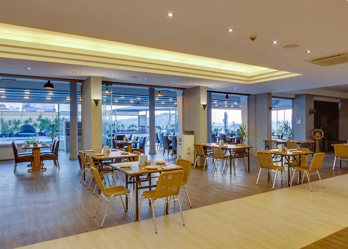 Hotel Marina 4*