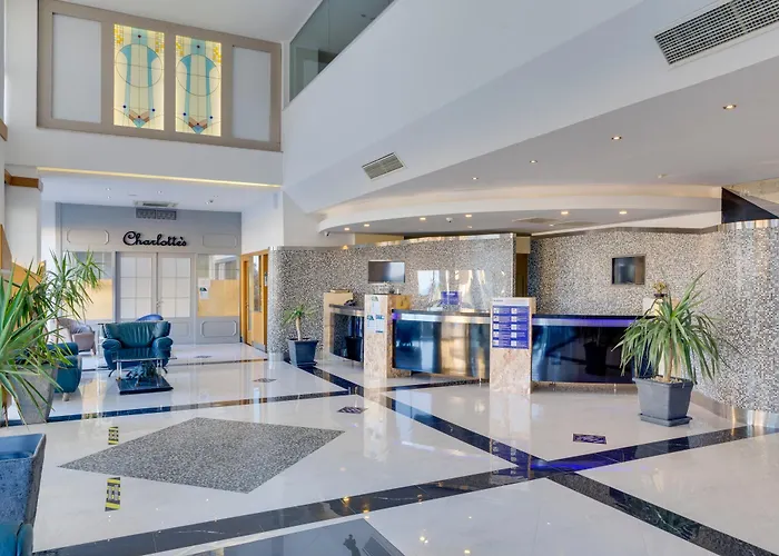 Hotel Marina