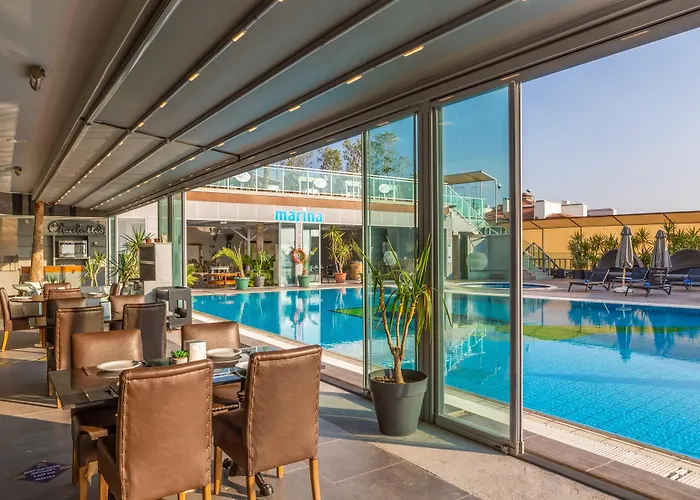 Hotel Marina 4*