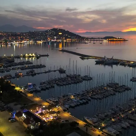 Marina Hotell 4*