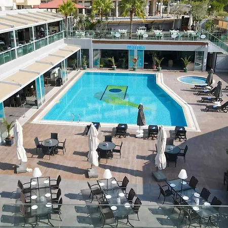 Hotell Marina Kusadası