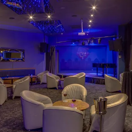 Hotell Marina Kusadası